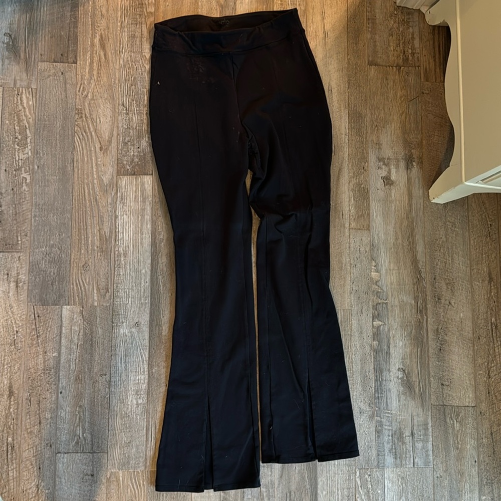 Alo yoga flare leggings front split hem
